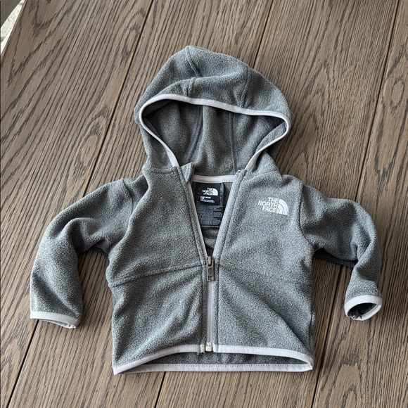 *NWOT* Baby Fleece North Face Hooded Jacket - Picture 1 of 7